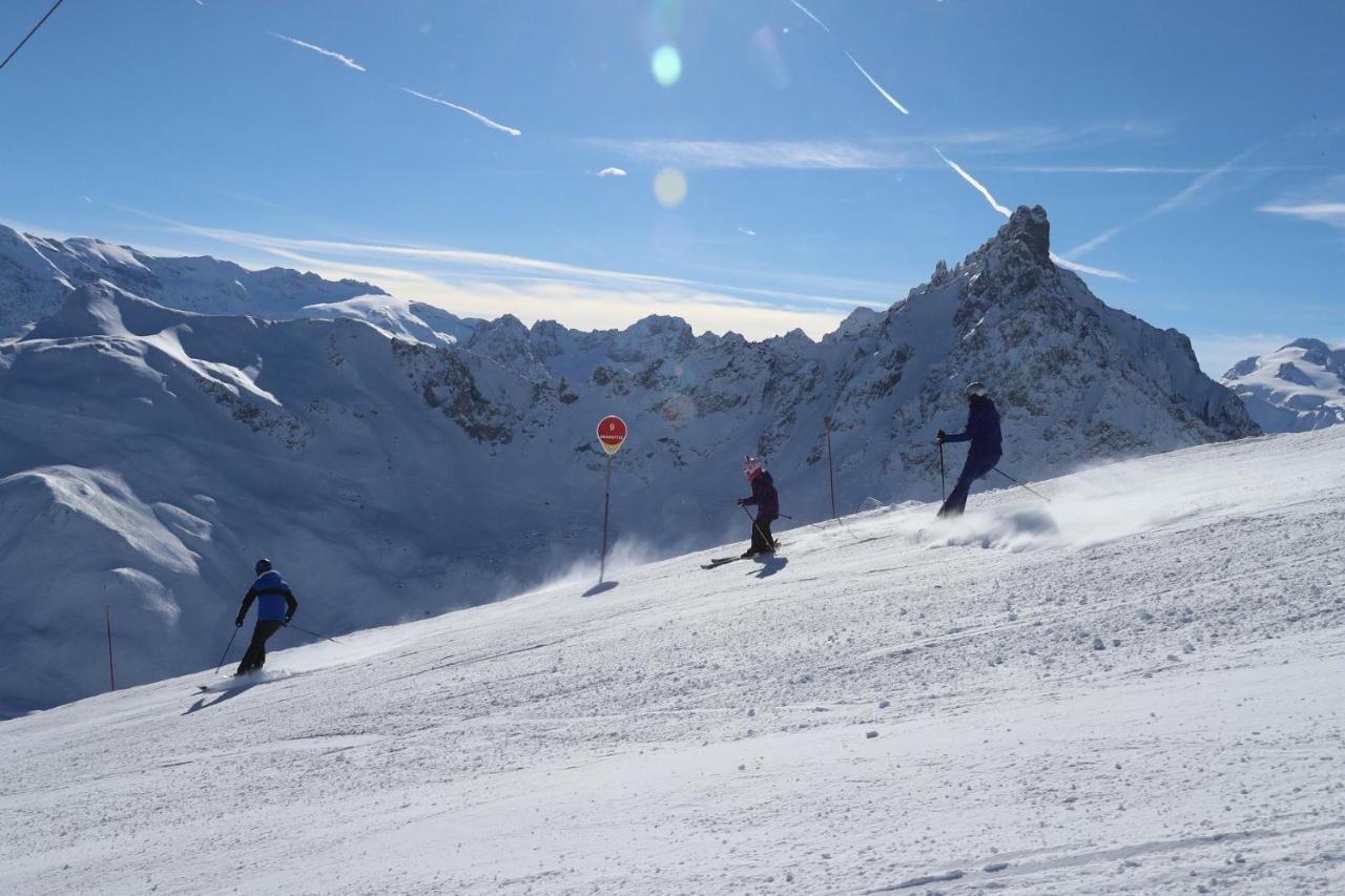 Village Club Mileade Courchevel Buitenkant foto